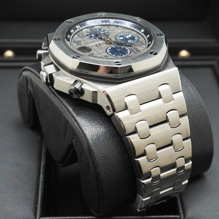 Silver strap - Titanium dark grey dial - Watch - 42mm