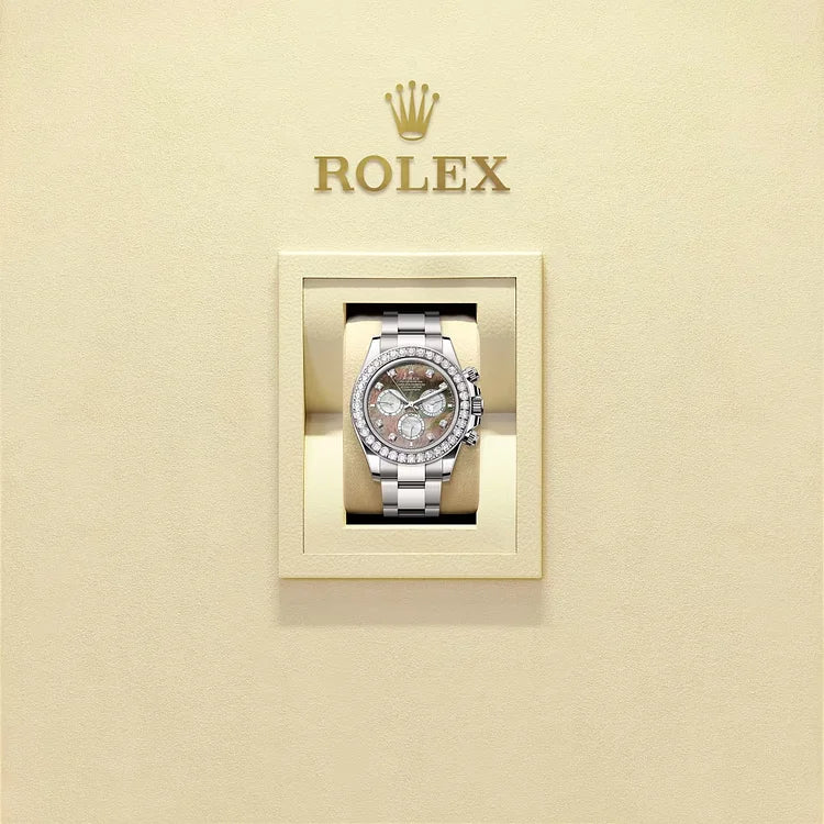 Black dial - Silver strap - 40MM
