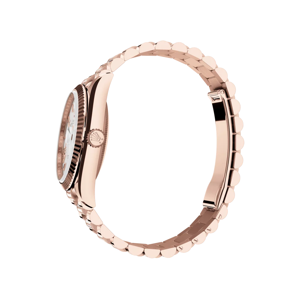White dial - Gold strap - 36mm