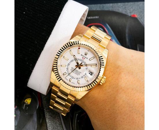 White Dial Watch - Gold-42MM