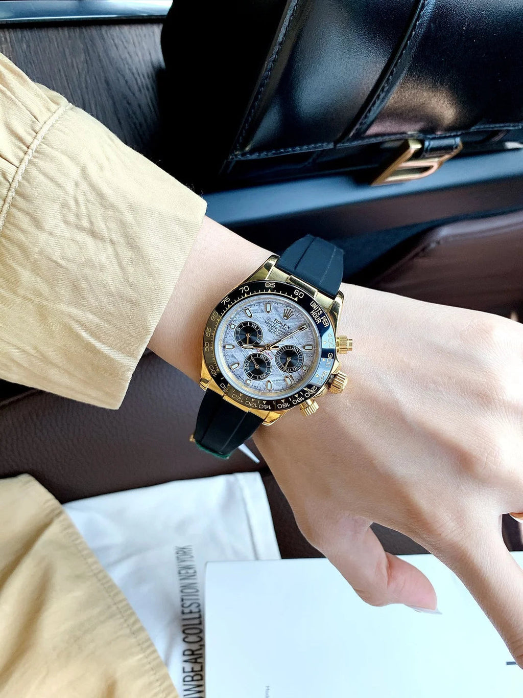 Silver Grey Dial - Black Strap - 40MM