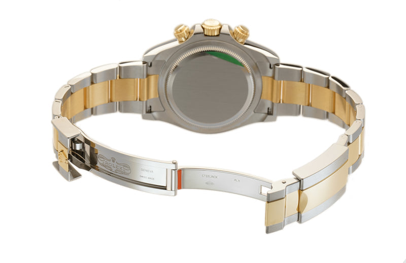 Black dial - Gold strap - 40MM