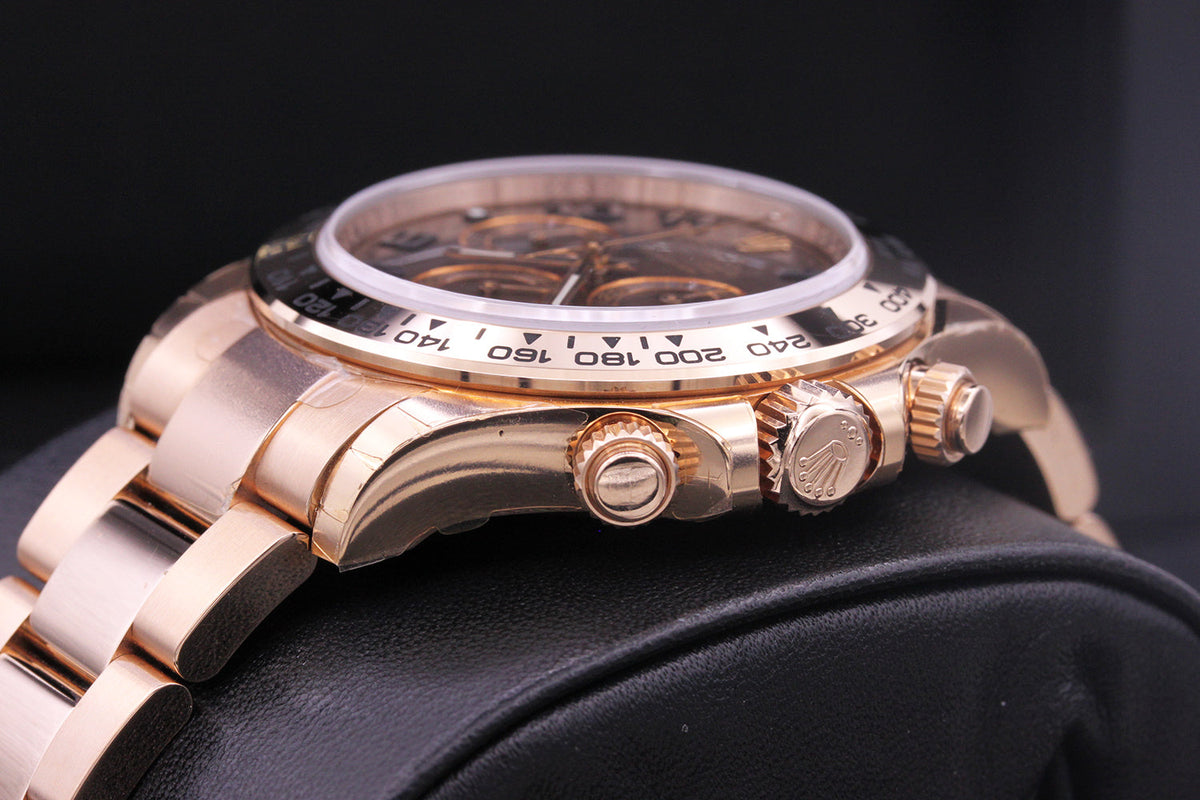 Chocolate dial - Gold strap -40MM