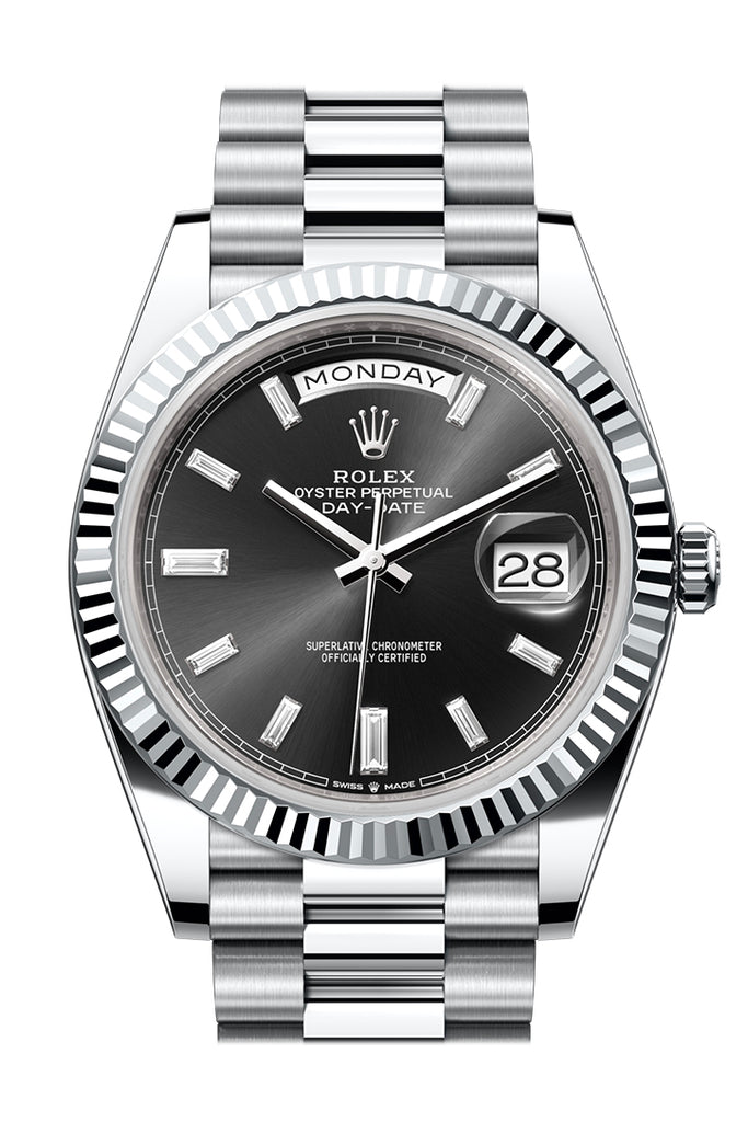Black dial - Silver strap - 40mm