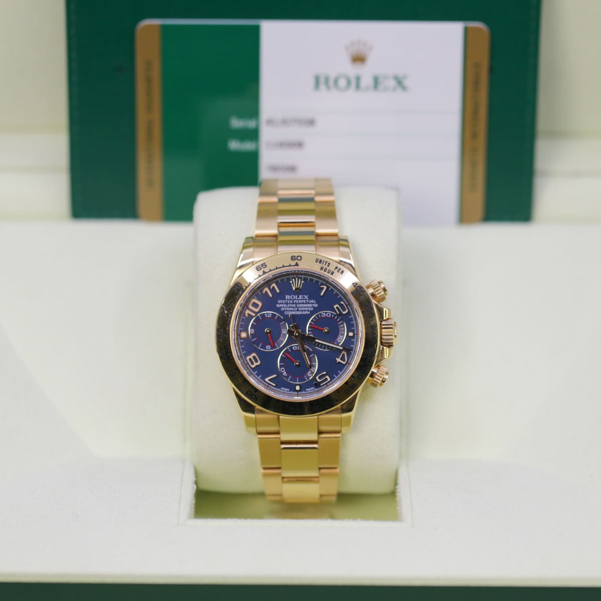 Blue dial - Gold strap - 40mm