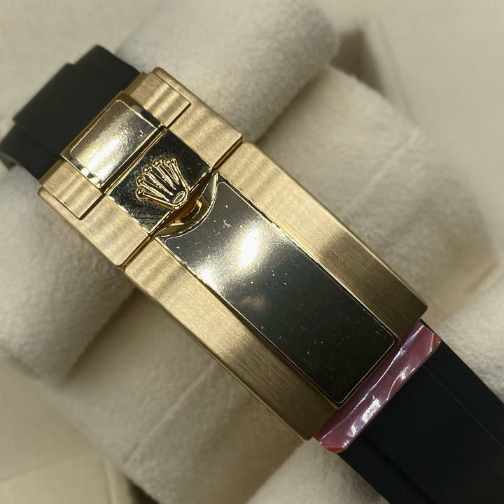Black dial - Black strap - 40MM