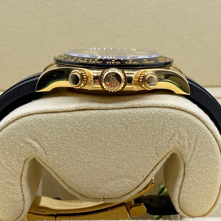 Black dial - Black strap - 40MM
