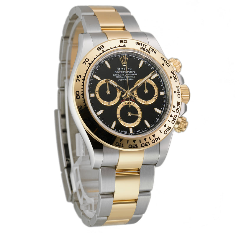 Black dial - Gold strap - 40MM