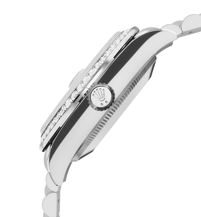 Aubergine dial watch -Silver bracelet -31mm