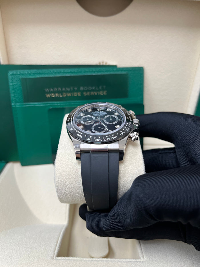 Black dial - Black strap - 40MM