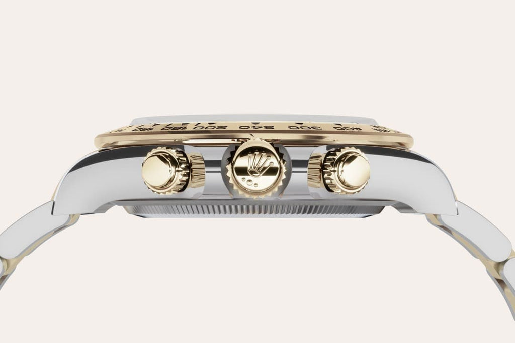 Black dial - Gold strap - 40MM