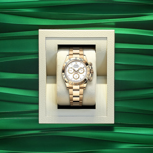 White dial - Gold strap - 40MM