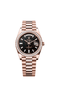 Black dial - Gold strap - 40 mm