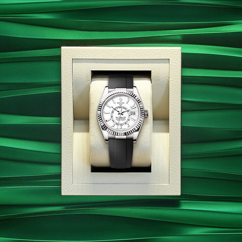 White Dial Watch - Black-42MM