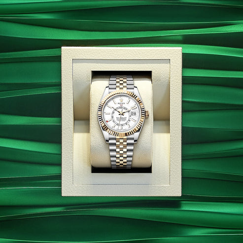 White Dial Watch - Gold-42MM