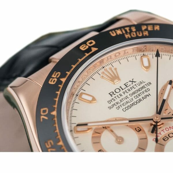 Black dial - Gold strap -40MM