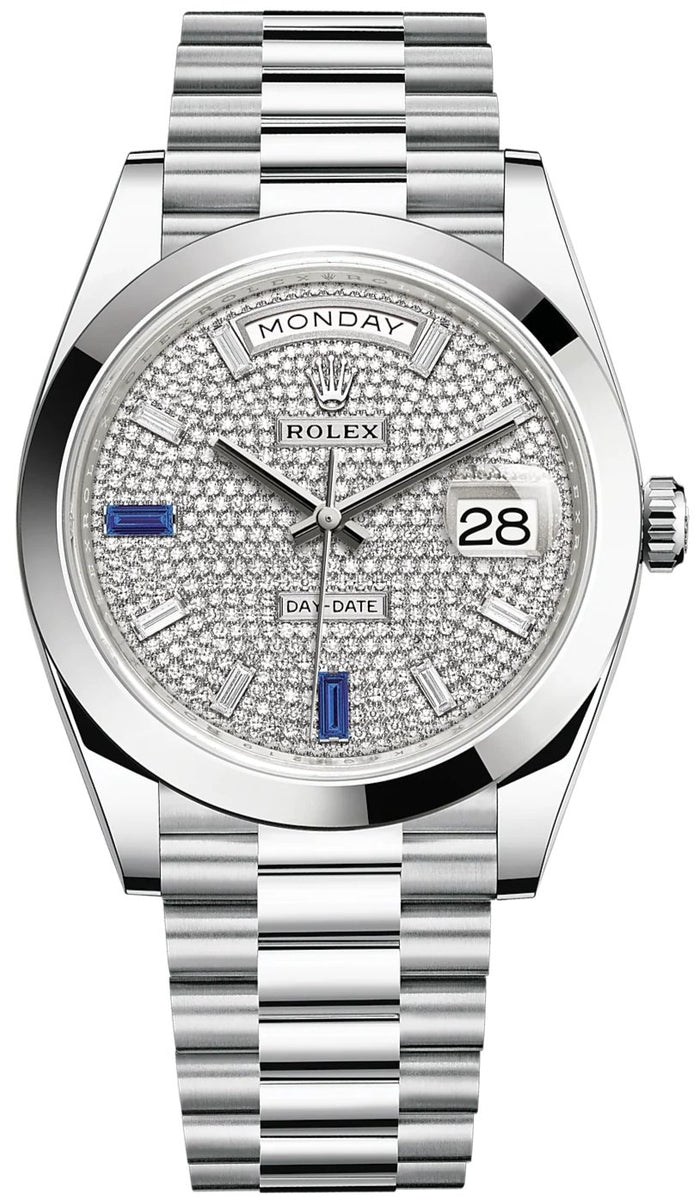 Diamond-paved dial - Silver strap - 40 mm