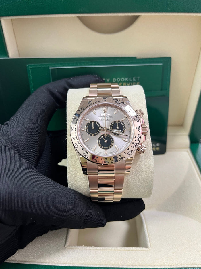 Sunburst gold dial - Gold strap - 40MM