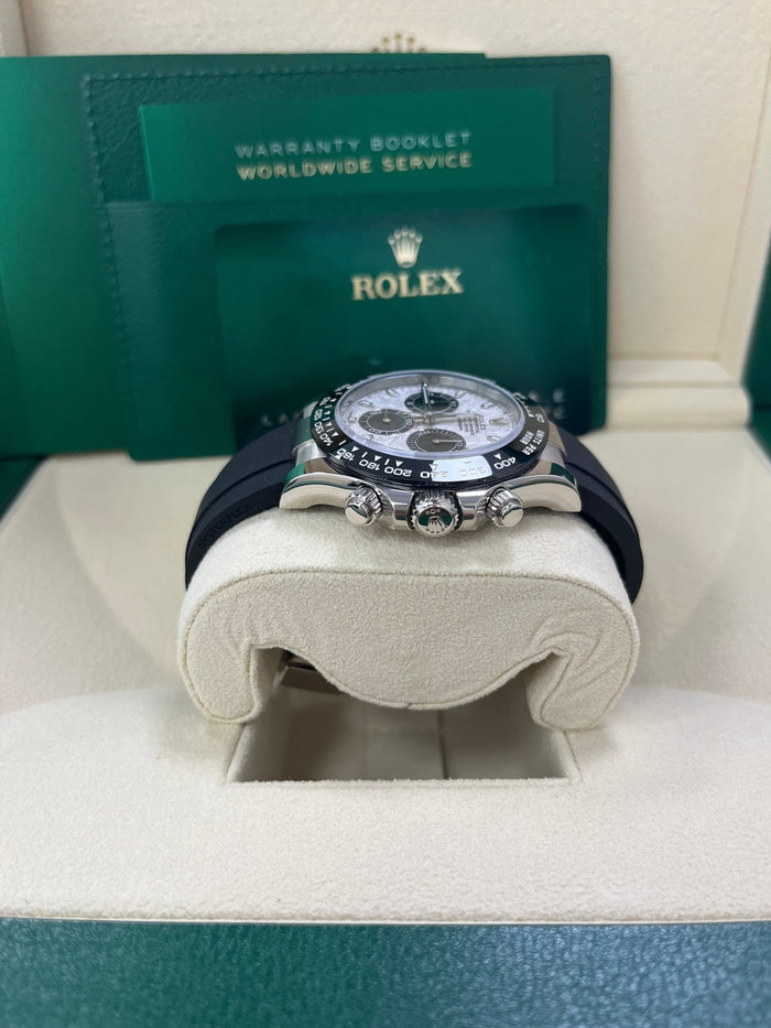 Silver Grey Dial - Black Strap - 40MM