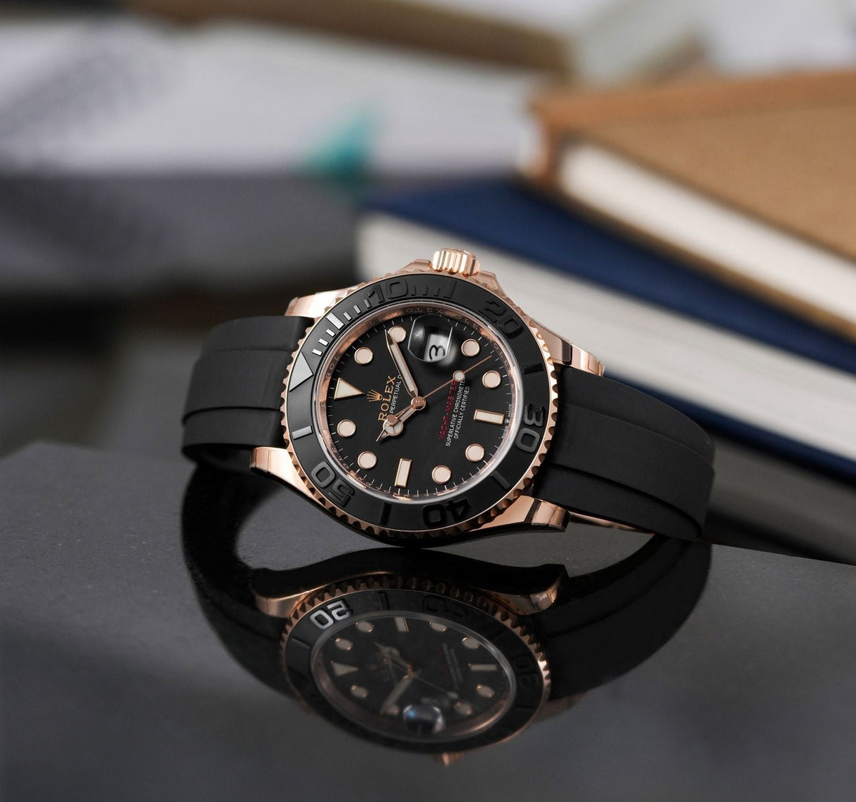 Black Dial Watch - Black-37MM