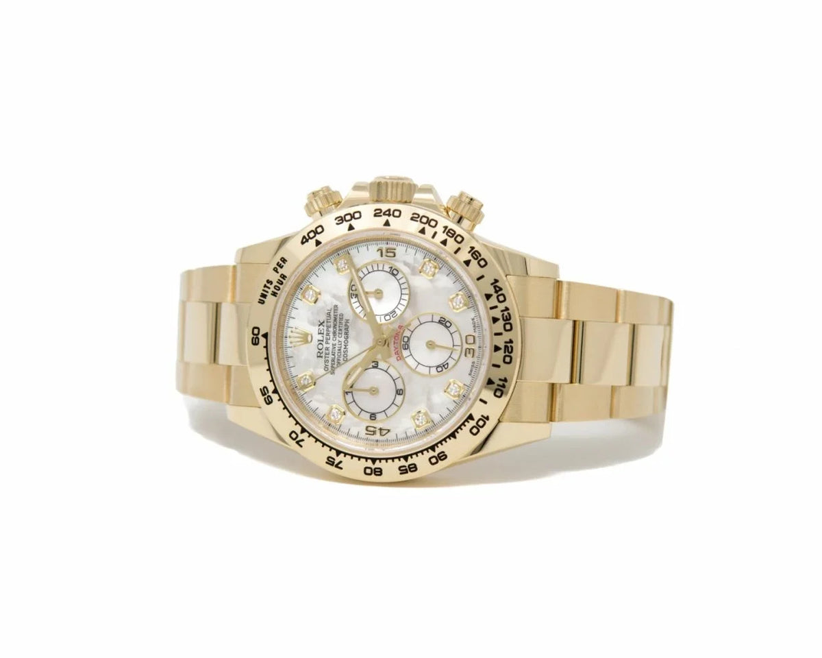 White dial - Gold strap -40MM