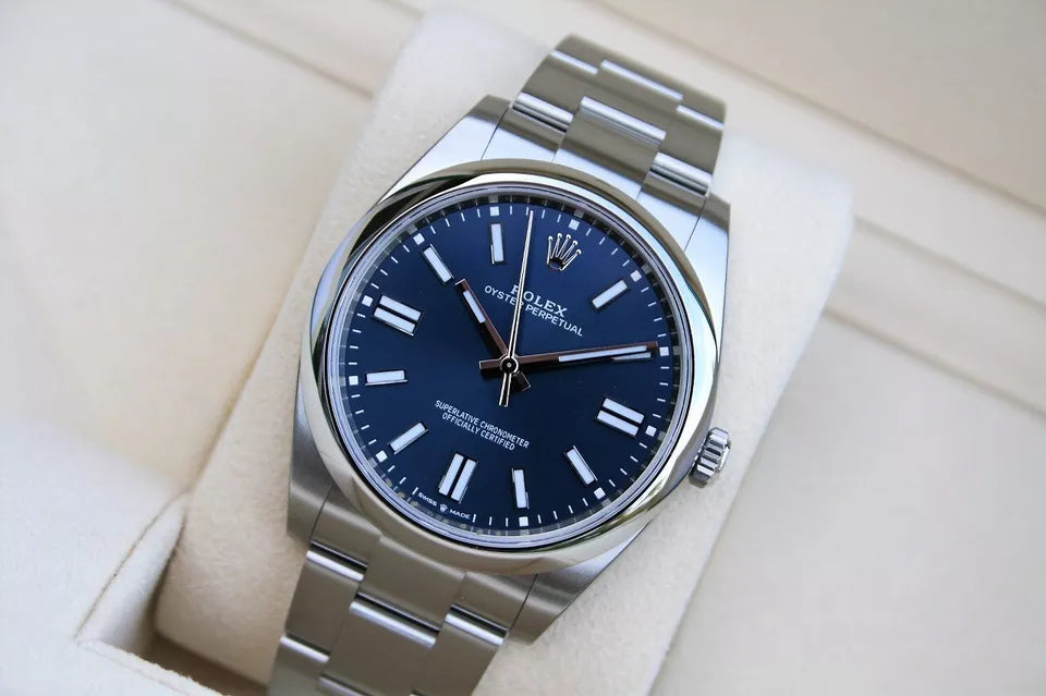 Bright blue dial watch-silver-41MM