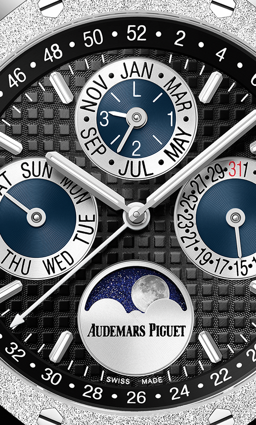 Silver 904L steel with black dial - Watch - 41 mm