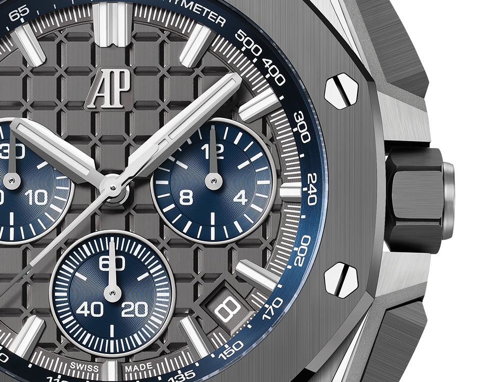 Grey strap - Titanium grey dial - Watch - 43mm